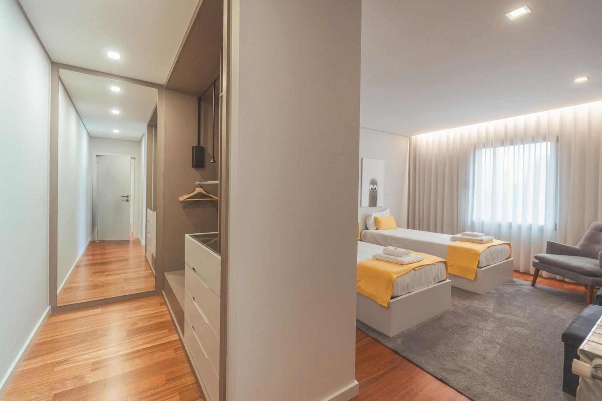 Porto & Douro Vista Apartments By Inviting Valbom  Exterior foto